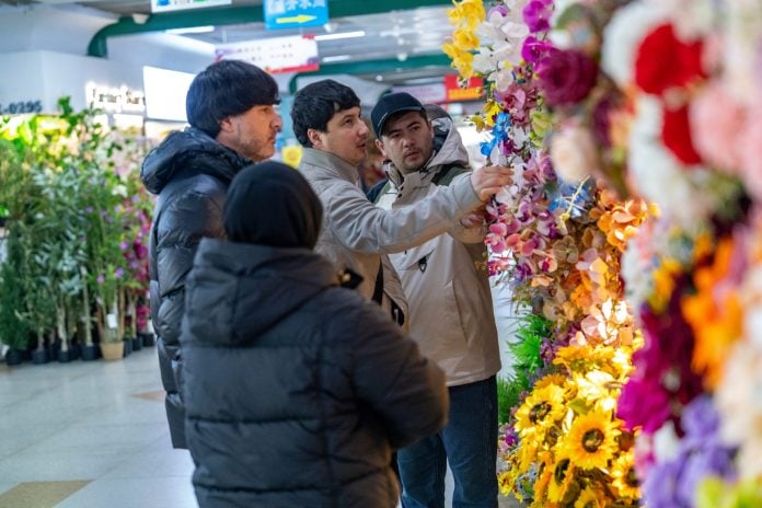 Κίνα: Μοιράζεται τις ευκαιρίες ανάπτυξης με επιχειρήσεις παγκοσμίως