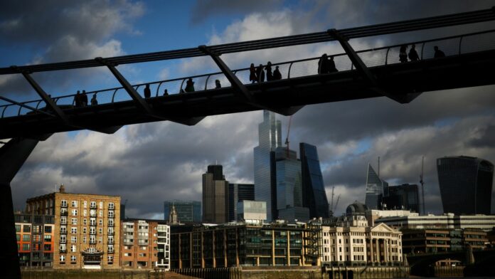 Παγκόσμια οικονομία: Περίοδος διαρκούς προσαρμογής το 2026, πώς θα κινηθεί το ΑΕΠ – Οι 5 δυνάμεις που διαμορφώνουν το τοπίο