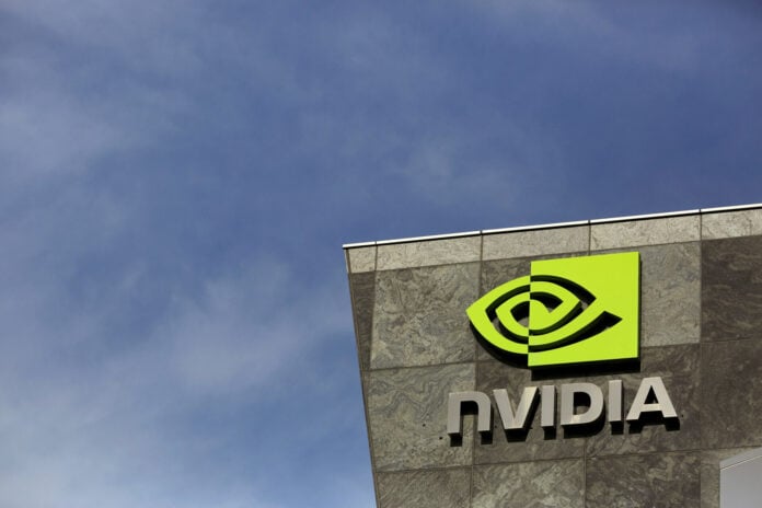 Παρηγοριά στη Wall Street τα αποτελέσματα της Nvidia – Δεν υπάρχει «φούσκα» στην τεχνητή νοημοσύνη, λέει ο CEO
