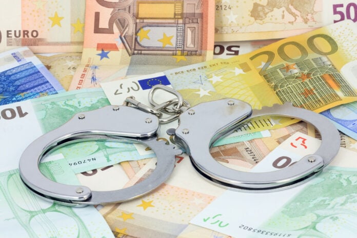 Ψηφιακό «δίχτυ» εναντίον «αχυρανθρώπων» και ΑΦΜ «μιας χρήσης»: Ο αλγόριθμος που ξεσκεπάζει φορο-απάτες