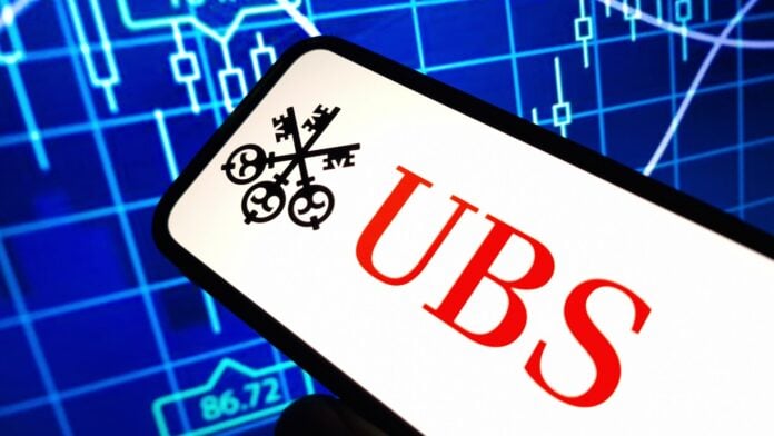 UBS: Γιατί θα μειωθούν και άλλο τα επιτόκια – Πόσο ακόμη θα απογειωθούν οι μετοχές