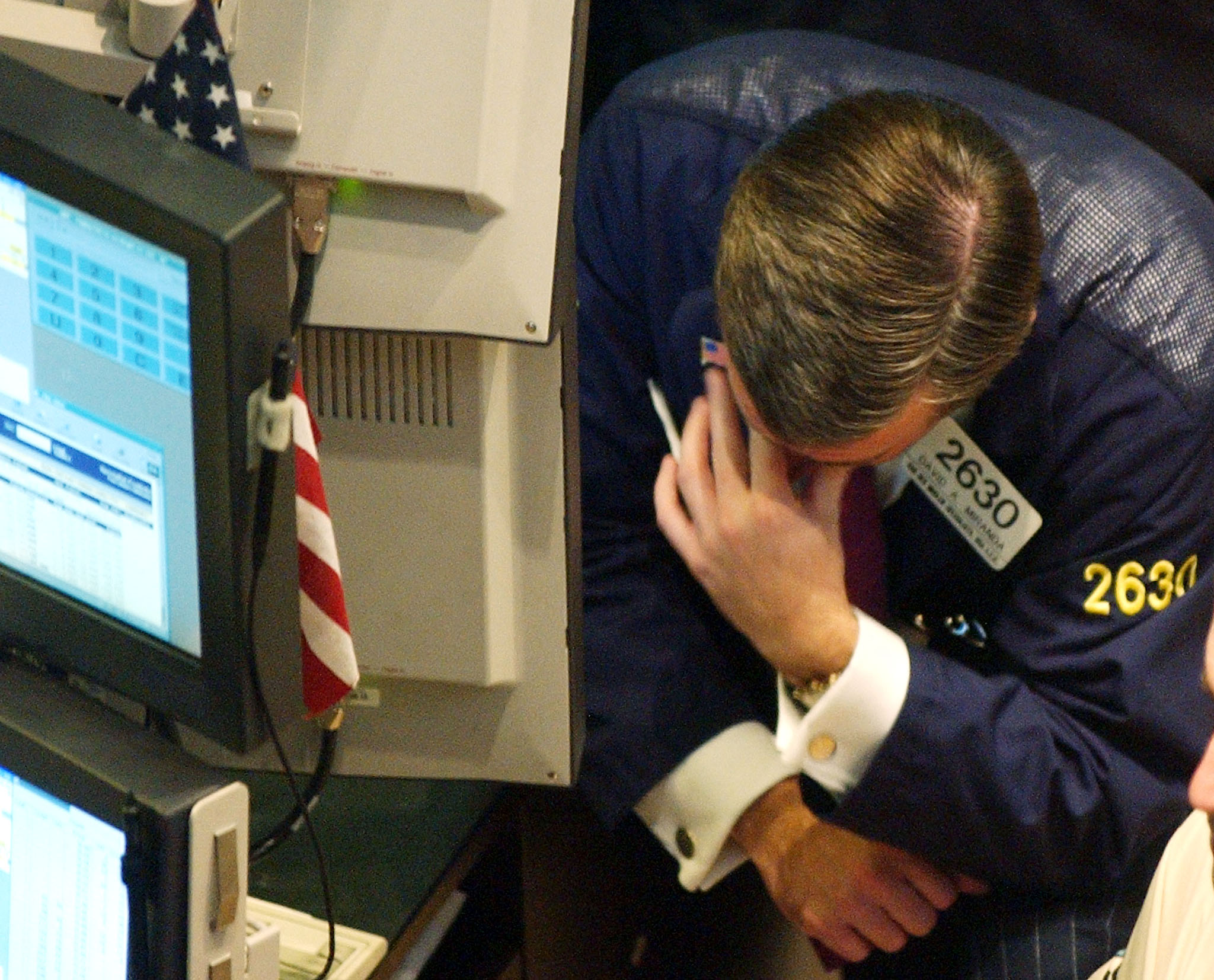 Wall Street: Σημαντικές απώλειες στους δείκτες καθώς ξεθωριάζει το αφήγημα της ΑΙ