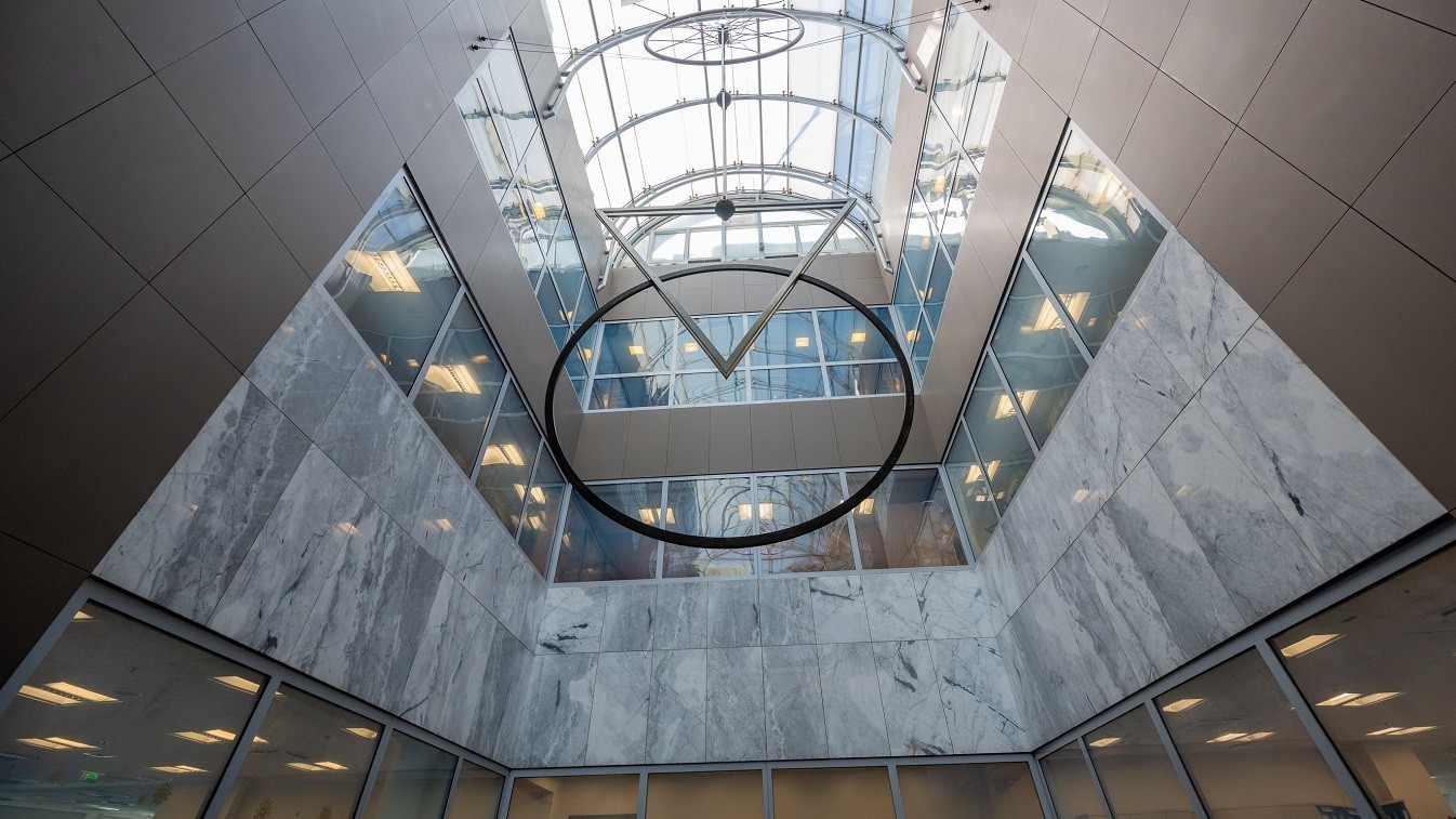 Χρηματιστήριο Αθηνών: Διατηρείται στα υψηλά 16ετίας, πέριξ των 2.220 μονάδων