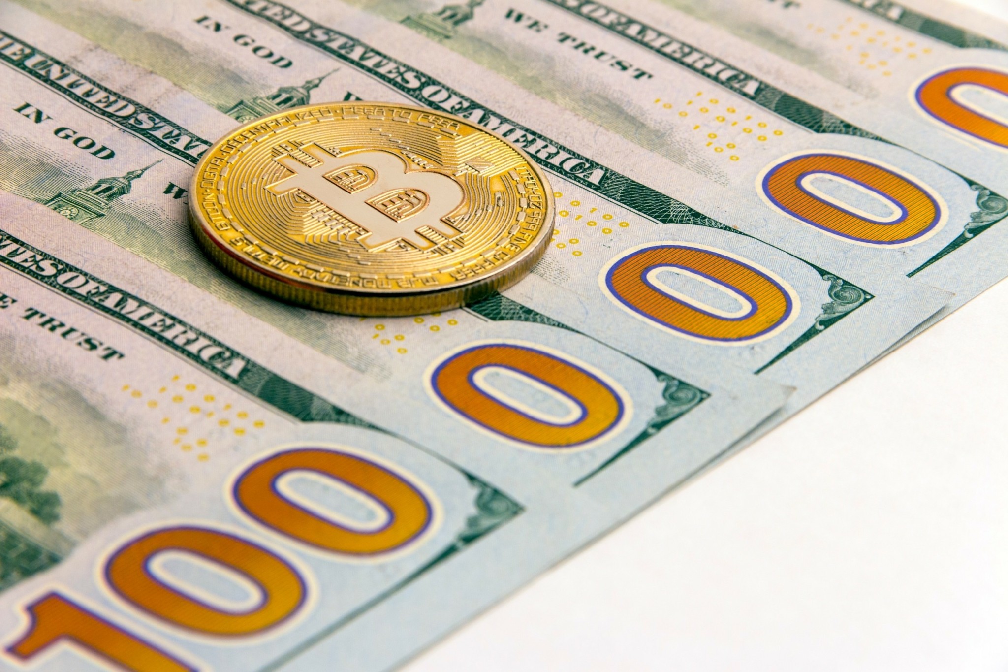 JPMorgan: Το bitcoin θα απειλήσει την παντοκρατορία του χρυσού το 2026