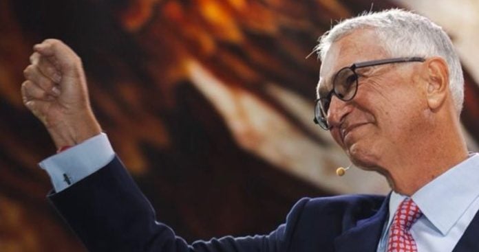 Του «πούλησαν» δάνειο με δικά του λεφτά – Πώς την πάτησε ο Μεξικανός μεγιστάνας «Θείος Ρίτσι»