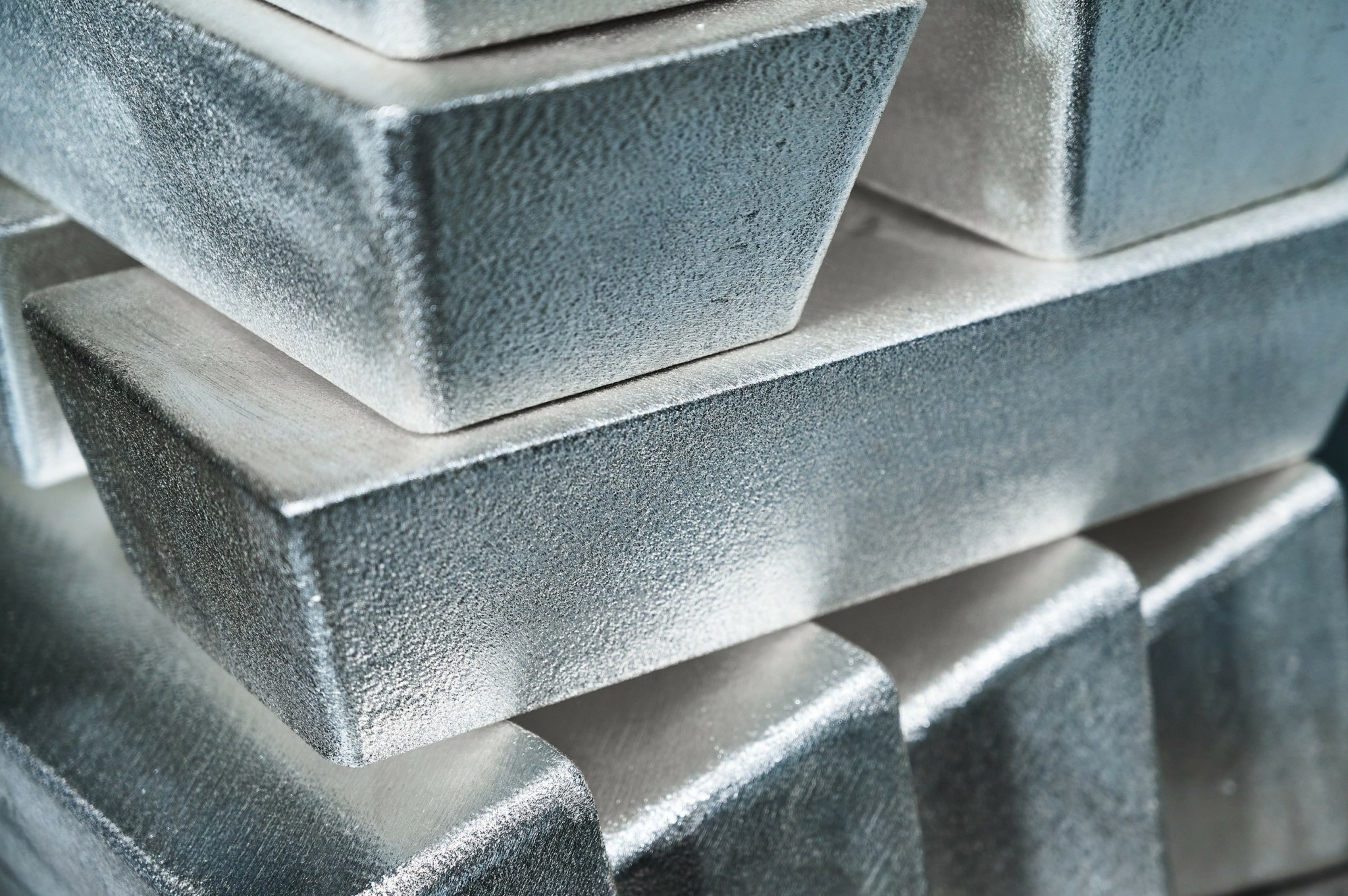 Ασήμι: Υποχώρηση στα ποσοστά δανεισμού μετά το ρεκόρ – Στα 48,26 δολάρια η ουγγιά