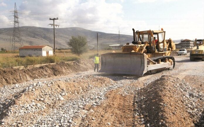 Αυξήσεις – φωτιά σε υλικά φρενάρουν δημόσια έργα