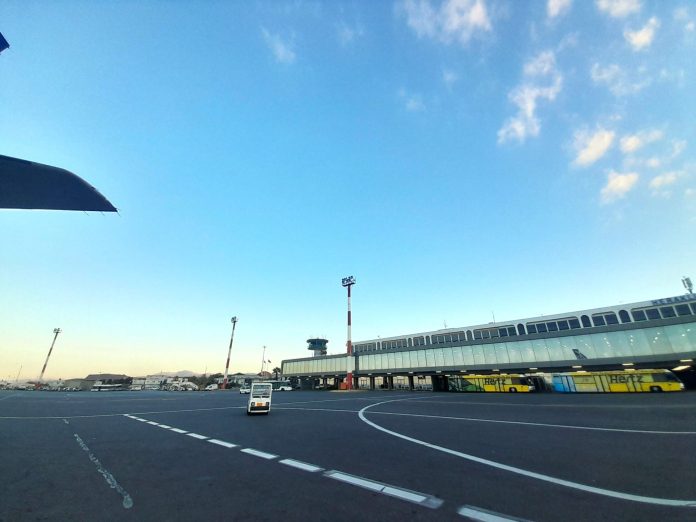 Αύξηση επιβατών 6,6% στα 24 αεροδρόμια διαχείρισης ΥΠΑ στο 10μηνο 2025