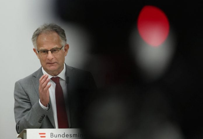 Αυστρία: Μειώνεται ο φόρος στη βενζίνη για να περιοριστεί ο αντίκτυπος του πολέμου στη Μέση Ανατολή