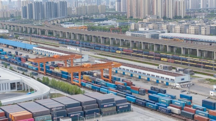Δυναμική άνοδος για τη σιδηροδρομική γραμμή Κίνας-Ευρώπης