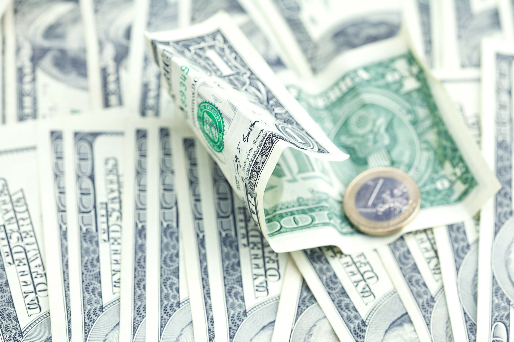 Δολάριο: Βουτιά μετά την εκεχειρία ΗΠΑ–Ιράν και στροφή στα risk assets (γράφημα)