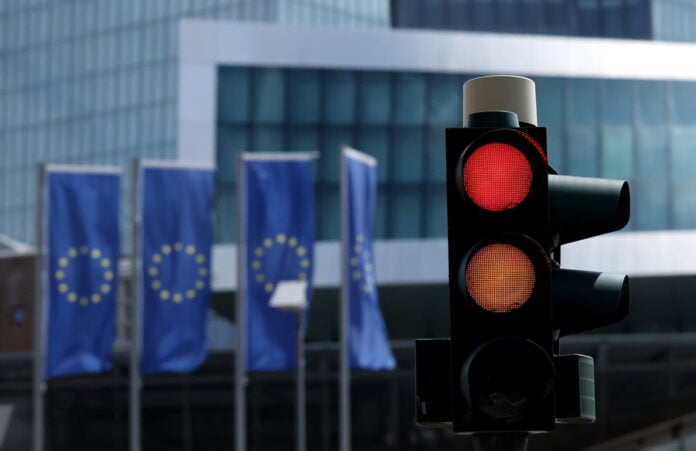 ΕΚΤ: Σταθερά ξανά τα επιτόκια – Αποφασισμένο το ΔΣ να μείνει ο πληθωρισμός στο 2%