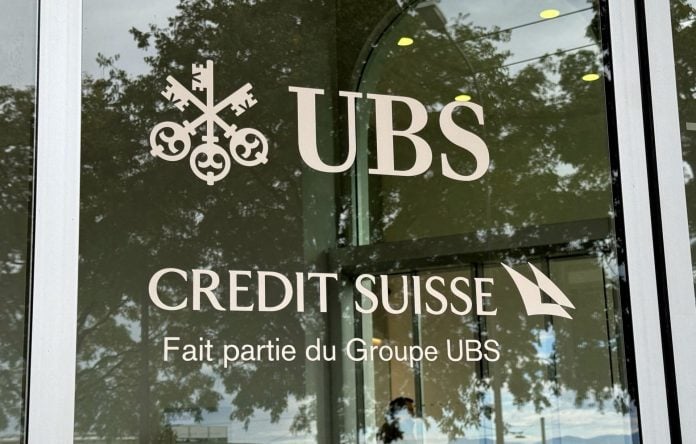 Ελβετία: Εισαγγελείς κατηγορούν την UBS, επί εποχής Credit Suisse, για ξέπλυμα χρήματος