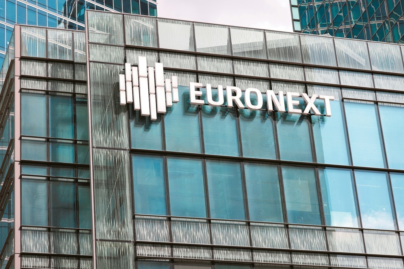 Euronext: Κορυφαίος προορισμός παγκοσμίως για εισαγωγές εταιρειών-ομολόγων και το 2025