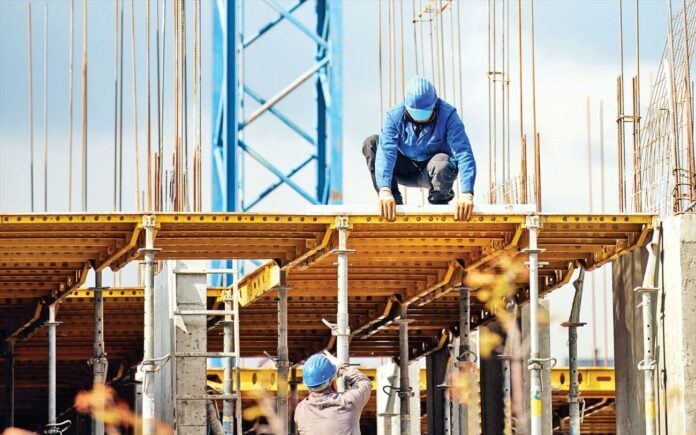 Φως στο τούνελ για υλοποίηση έργων υποδομών 2 δισ. ευρώ