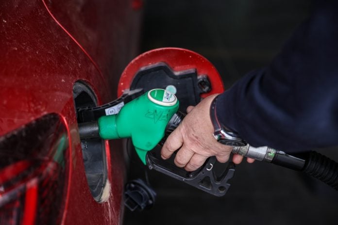 Fuel Pass: Τελευταία ευκαιρία για την υποβολή αίτησης – Τι να προσέξετε