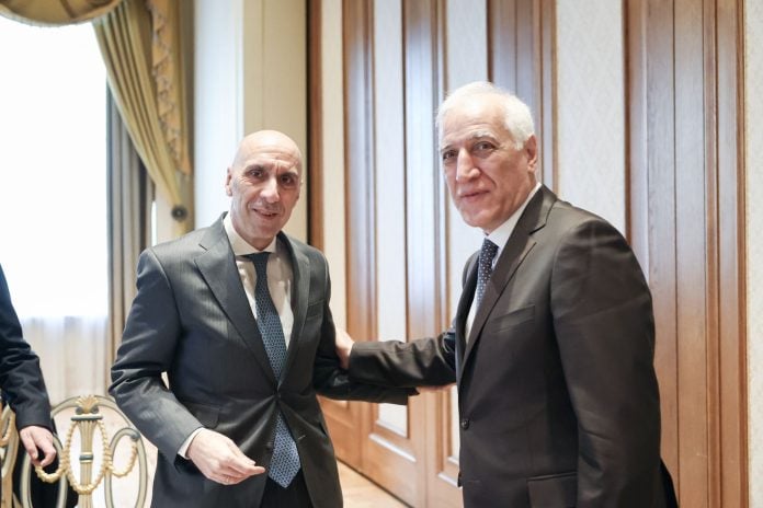 Γ. Μπρατάκος: Ελλάδα και Αρμενία έχουν την ευκαιρία να μετατρέψουν τη διαχρονική φιλία τους σε δυναμικότερη οικονομική συνεργασία