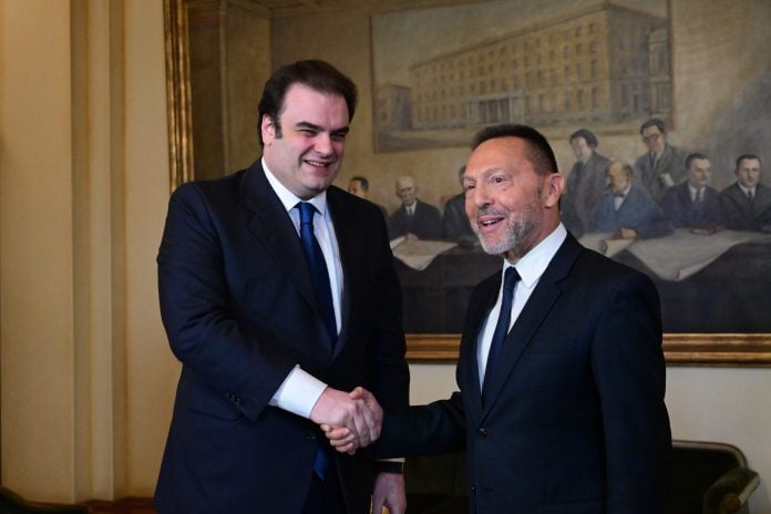 Γ. Στουρνάρας για Κ. Πιερρακάκη: Η εκλογή του αντανακλά τόσο την επιτυχία της ελληνικής οικονομίας όσο και τη δική του προσωπική συμβολή