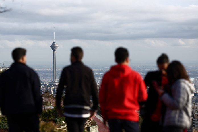 Γιατί ο πόλεμος στον Κόλπο έχει δημιουργήσει ένα βουνό ρευστότητας 117 τρισ. δολαρίων