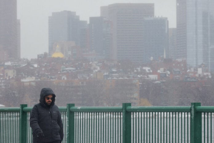 ΗΠΑ: Γιατί η μεσαία τάξη πλήττεται από τους δασμούς Τραμπ