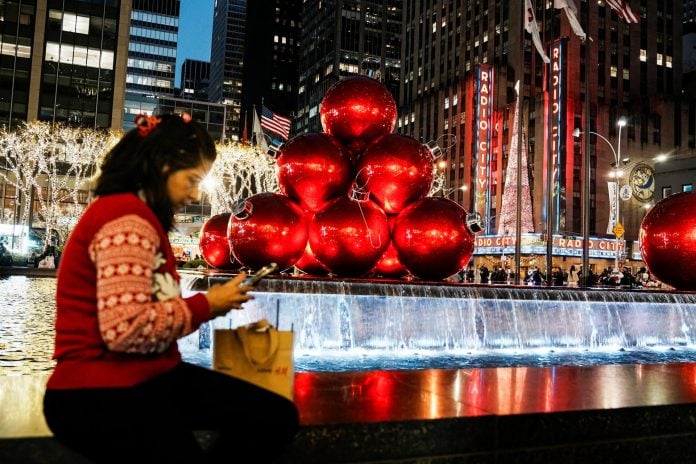 ΗΠΑ: Κατακόρυφη αύξηση των αιτήσεων για επιδόματα ανεργίας