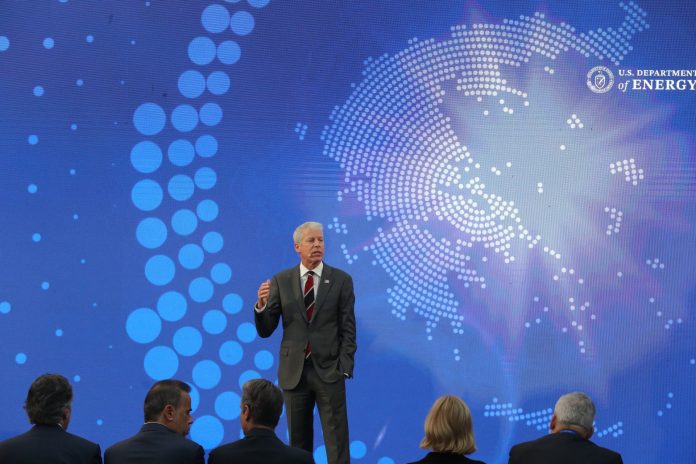 ΗΠΑ: «Θα επιτρέψουμε στη Βενεζουέλα να γίνει κράτος πελάτης της Κίνας; Φυσικά όχι»