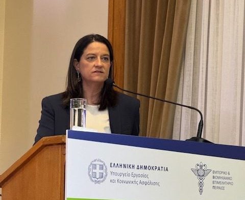 Κεραμέως: Γεγονός η πρώτη Συλλογική Σύμβαση Εργασίας με αύξηση μισθών