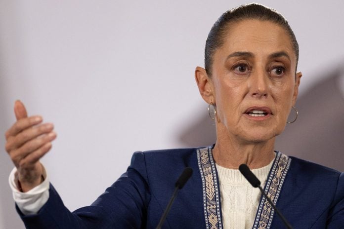 Κλ. Σέινμπαουμ: Ιδιώτες ζητούν να αγοράσουν πετρέλαιο και να το μεταπωλήσουν σε κουβανικές εταιρείες