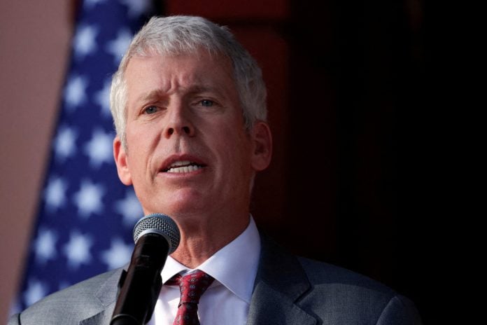 Κρις Ράιτ: Οι αναταράξεις στις αγορές είναι προσωρινές