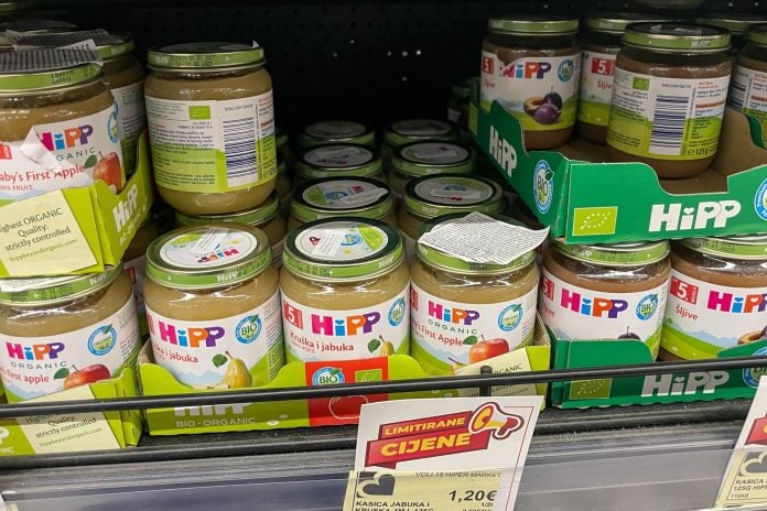 Μολυσμένα βάζα βρεφικής τροφής – Η HiPP καταγγέλλει απόπειρα εκβιασμού σε βάρος της