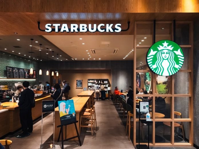 Ο καφές με πρωτεϊνη κερδίζει έδαφος στις ΗΠΑ: Ειδικά τα πρωινά της Παρασκευής