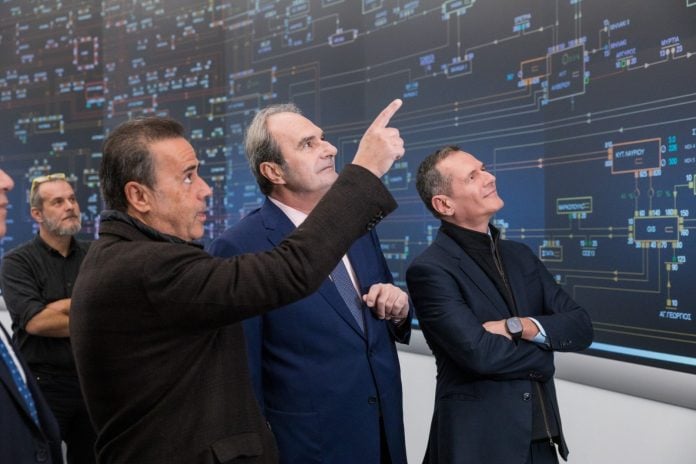 Παπασταύρου: Οι εργαζόμενοι σε ΑΔΜΗΕ, ΔΕΔΔΗΕ, ΡΑΑΕΥ διασφαλίζουν την ομαλή λειτουργία του ηλεκτρικού συστήματος.