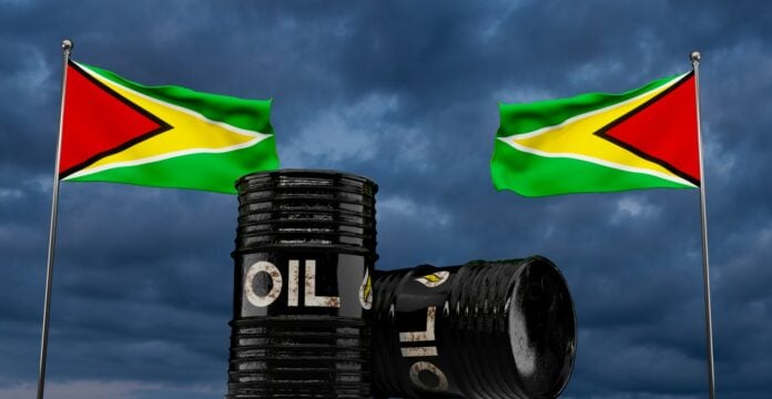 Πετρέλαιο: Τι σημαίνει η επέμβαση Τραμπ στη Βενεζουέλα για τα κολοσσιαία κοιτάσματα στη Γουιάνα