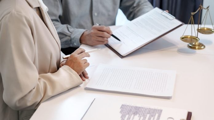 Προς αναβολή για το 2026 ο νόμος για τις Συλλογικές Συμβάσεις Εργασίας