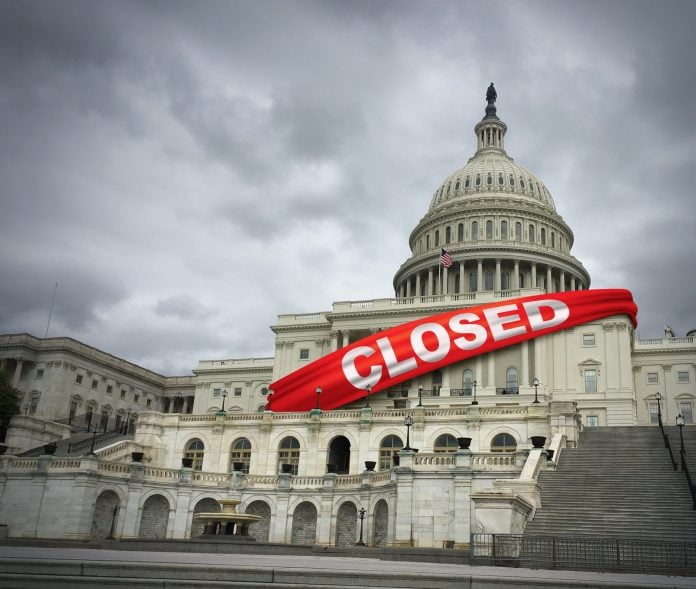 Shutdown: Διπλή ήττα των Δημοκρατικών απέναντι στον Τραμπ