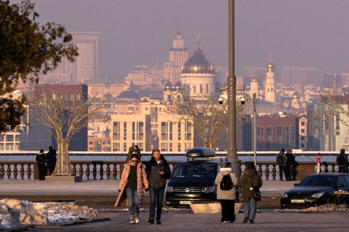 Σουηδία: Η Ρωσία «μαγειρεύει» τα οικονομικά της στοιχεία – Χρειάζεται το πετρέλαιο πάνω από τα 100 δολάρια το βαρέλι για τουλάχιστον ένα χρόνο