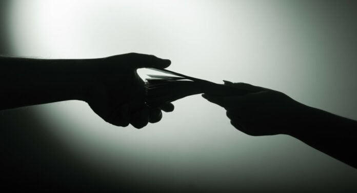 Στην τσιμπίδα «μαύρο» χρήμα άνω των 4 δισ.