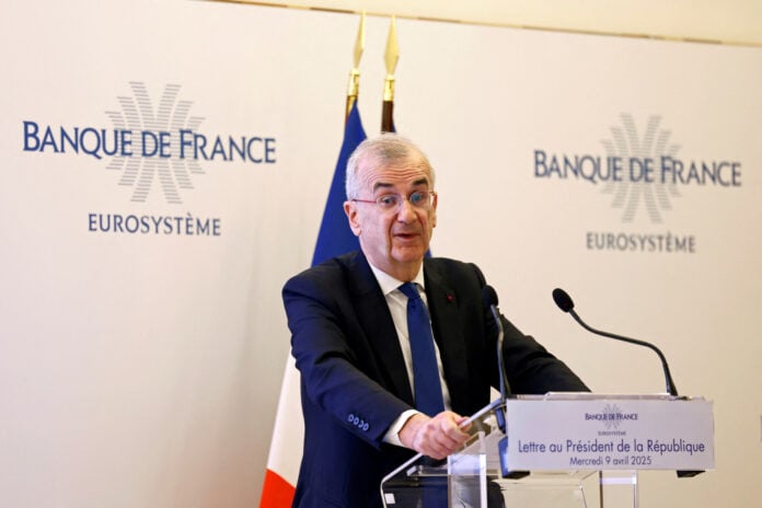 Τι αλλάζει στην ΕΚΤ με την παραίτηση του Γάλλου κεντρικού τραπεζίτη