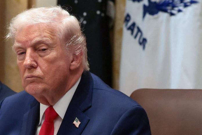 Τραμπ: Το πετρέλαιο αρχίζει να ρέει από τη Βενεζουέλα