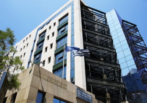 ΥΠΕΝ: Τροπολογία για παράταση πολεοδομικών προθεσμιών και έργων αποθήκευσης ενέργειας