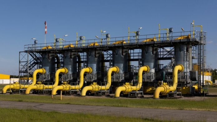 «Υποβοηθούμενη αυτοκτονία» η αύξηση των φόρων στο φυσικό αέριο στην ΕΕ