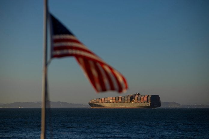 ΗΠΑ: Στο χαμηλότερο επίπεδο των τελευταίων πέντε και πλέον ετών το εμπορικό έλλειμμα τον Σεπτέμβριο