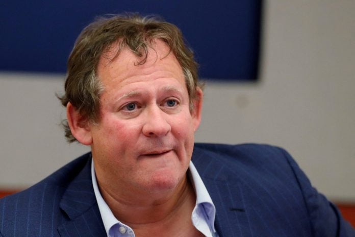 Ο διάδοχος του Πάουελ στη Fed μάλλον δεν θα είναι Κέβιν – Ποιος είναι ο Ρικ Ρίντερ που προβάλλει ξαφνικά ως απόλυτο φαβορί