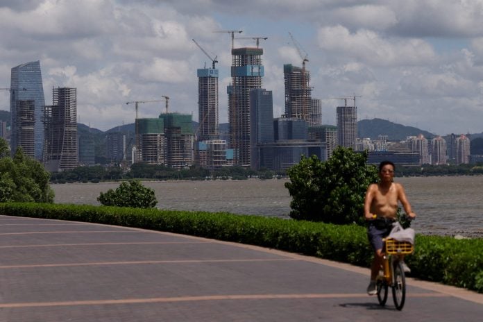 Πότε η Κίνα θα ξεπεράσει την οικονομική παντοκρατορία των ΗΠΑ
