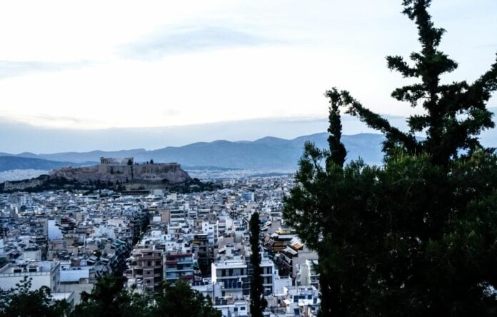 Υποχώρηση της Αθήνας στις επενδυτικές προοπτικές real estate