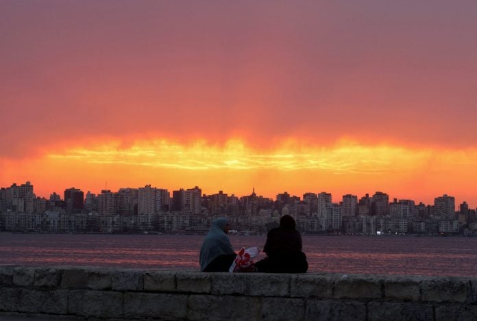 Αίγυπτος και Κατάρ υπέγραψαν συμφωνία για ένα σχέδιο ανάπτυξης ακινήτων στις αιγυπτιακές ακτές της Μεσογείου