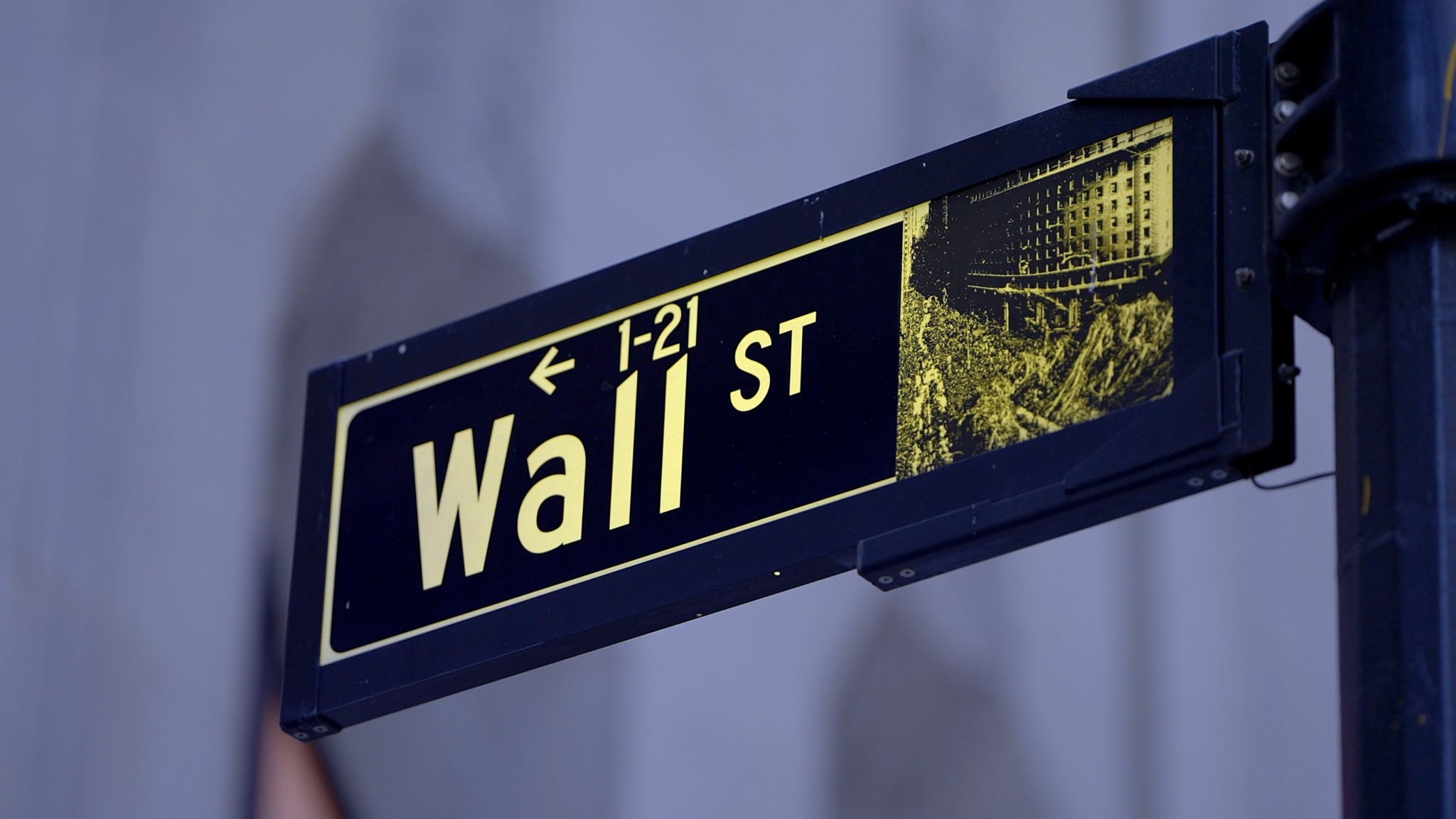 Βαριά «σκιά» στη Wall Street από τη Γροιλανδία – Ισχυρή πτώση για τις μετοχές