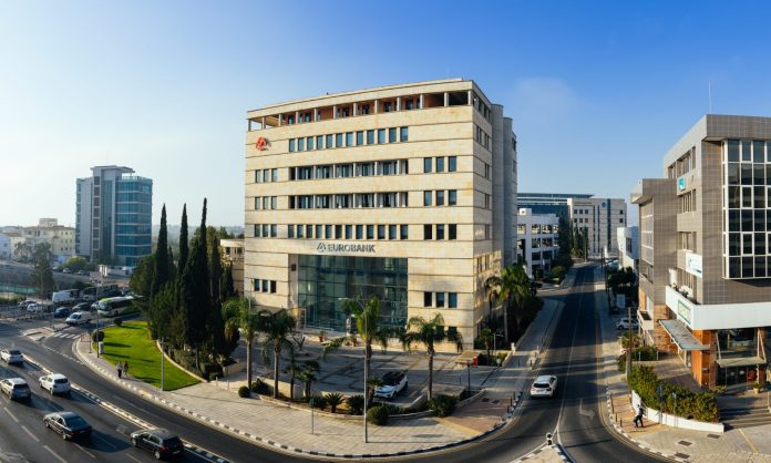Eurobank: Αύριο ξεκινά η διαπραγμάτευση των νέων μετοχών της στο Χρηματιστήριο Αξιών Κύπρου