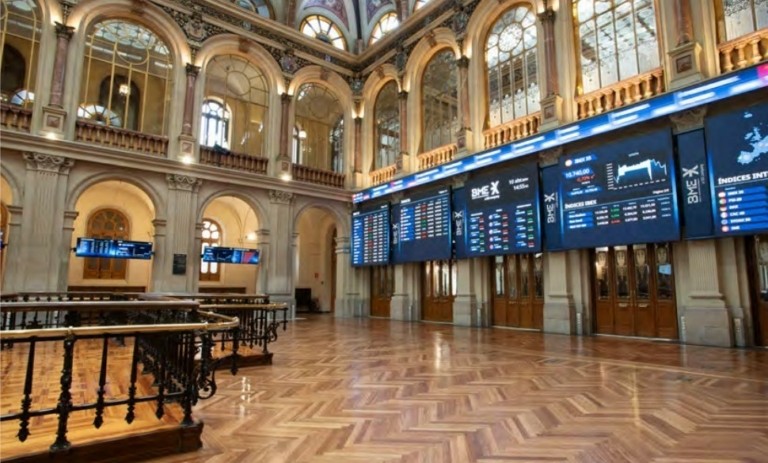 Γιατί οι κολοσσοί των index funds αγοράζουν μαζικά Ισπανία – Ολική επαναφορά από την κατάρρευση του 2007