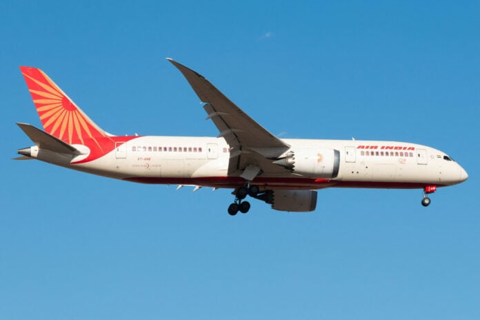 H Air India ζητά από την Κίνα πρόσβαση σε στρατιωτικό εναέριο χώρο για να μειώσει κόστη και καθυστερήσεις